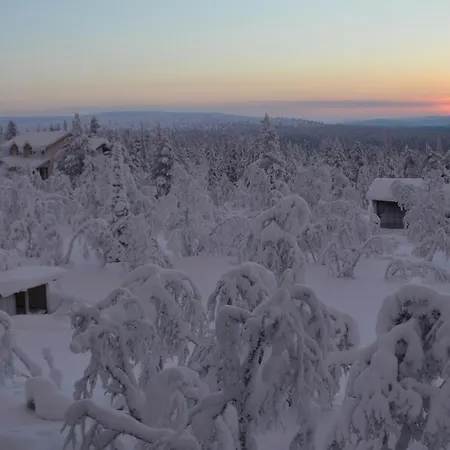 Hébergement de vacances Castillo Luulampi E4 *